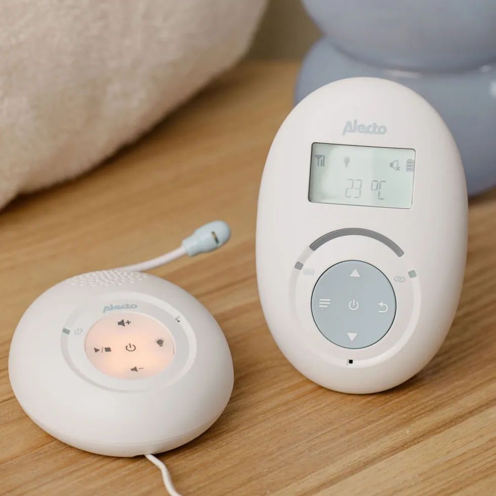 Alecto DBX120 - Full Eco DECT babyfoon met display - Wit/Lichtblauw