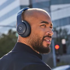 Beats Studio Pro