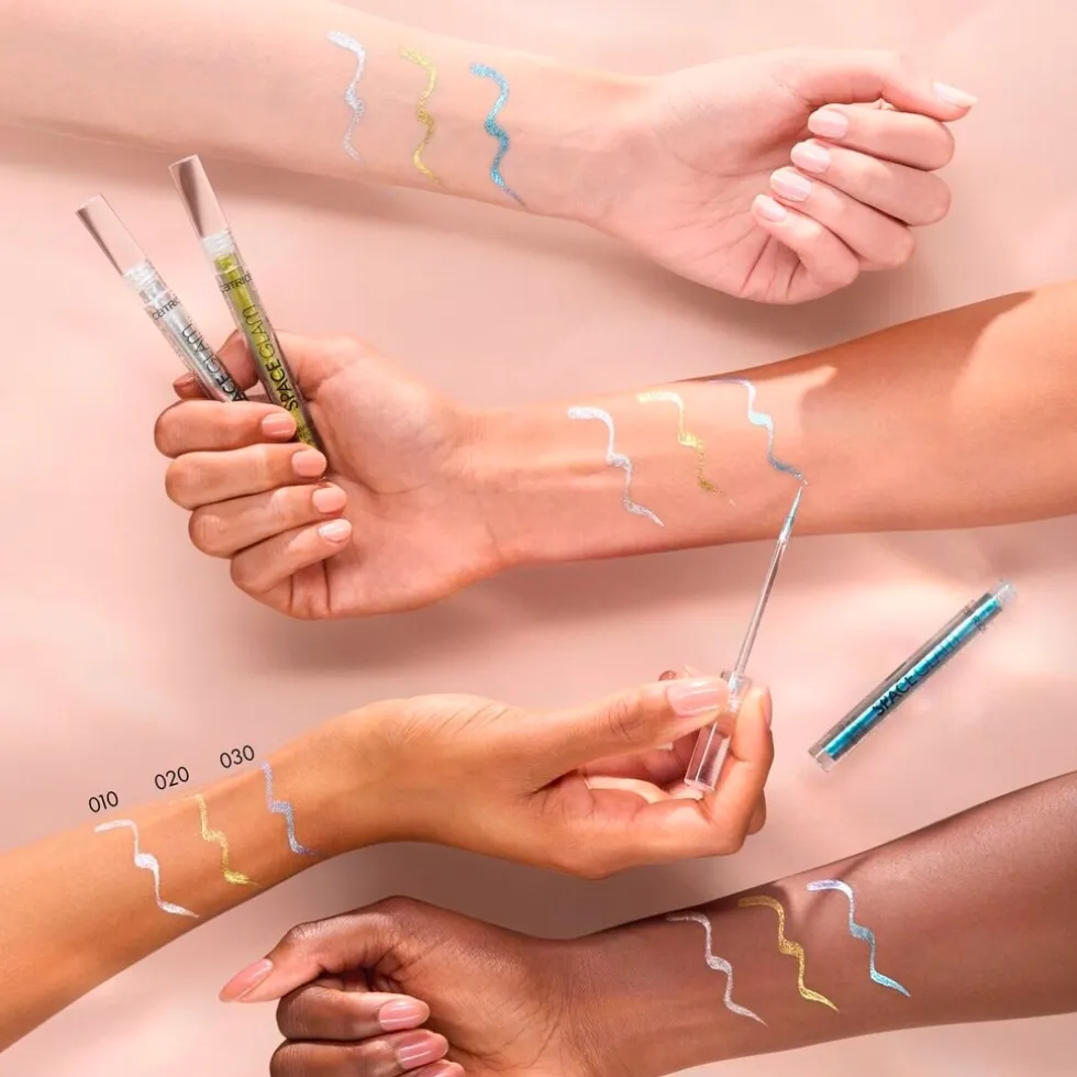 Catrice Space Glam 030 Cosmic Chrome Liquid Effect Eyeliner