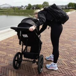 Deryan Luxe Bolt hardloop kinderwagen inclusief muggennet en pomp
