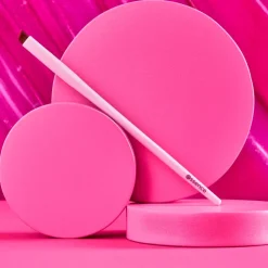 Essence 01 Just Wing It Eyeliner Brush
