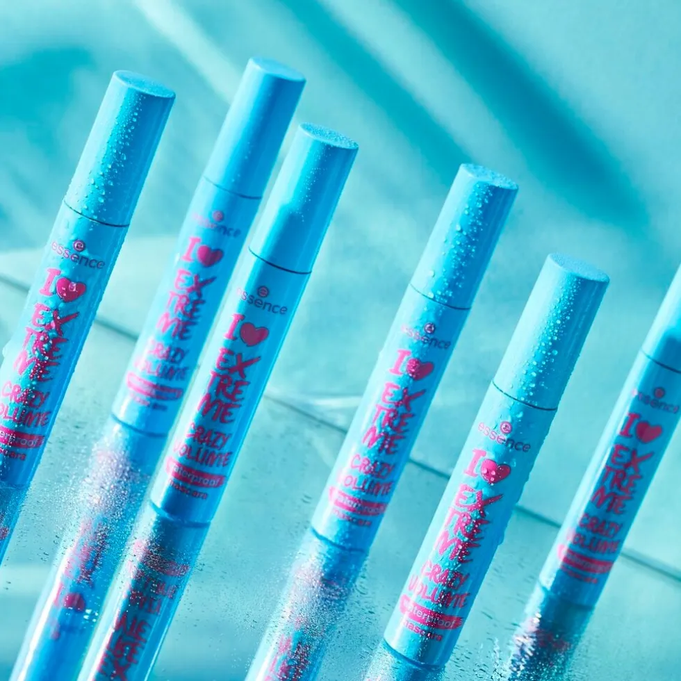 Essence I Love Extreme Crazy Volume Waterproof Mascara