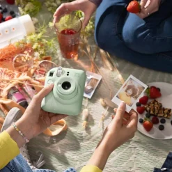 Fujifilm instax Mini 12 Camera