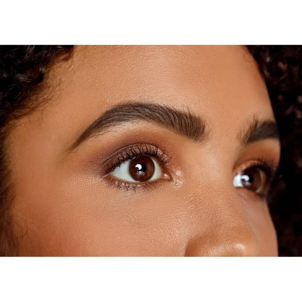 Kruidvat Brow Wow 020 Medium Brunette Diamond Shaped Eyebrow Pencil