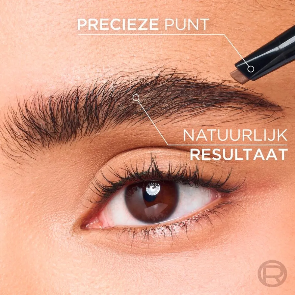 L'Oréal Paris Infaillible 24H Brow 8.0 Light Cool Blond Filling Triangular Pencil