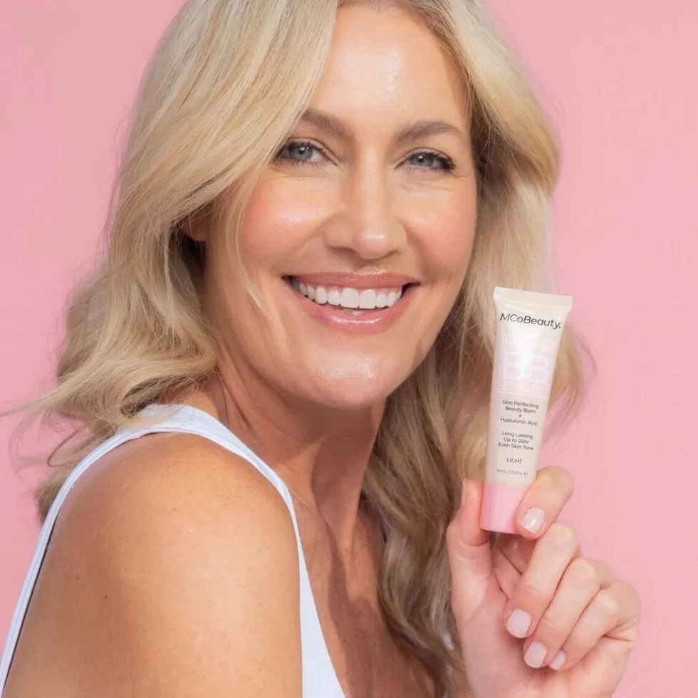 MCoBeauty Miracle Light BB Cream