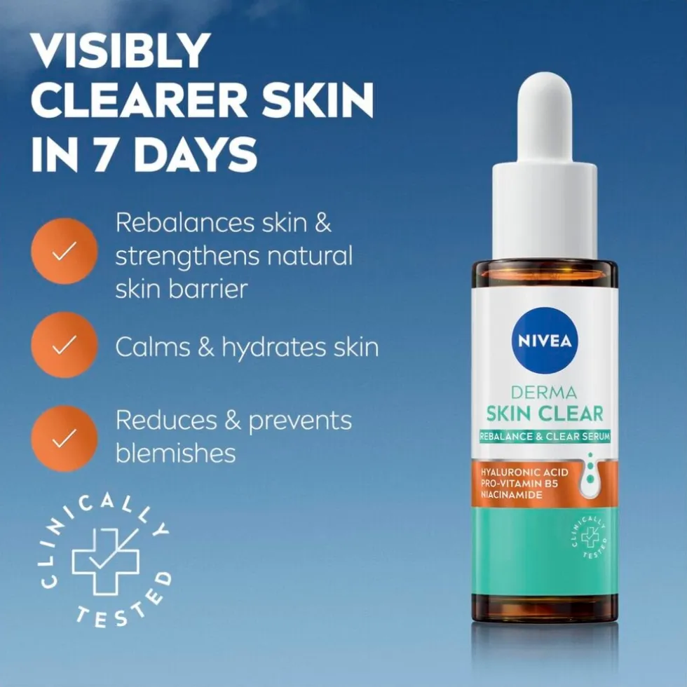 NIVEA Derma Skin Clear Zuiverend en Kalmerend Serum