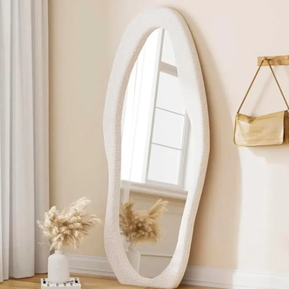 SensaHome Gestoffeerde Staande Spiegel Shaped