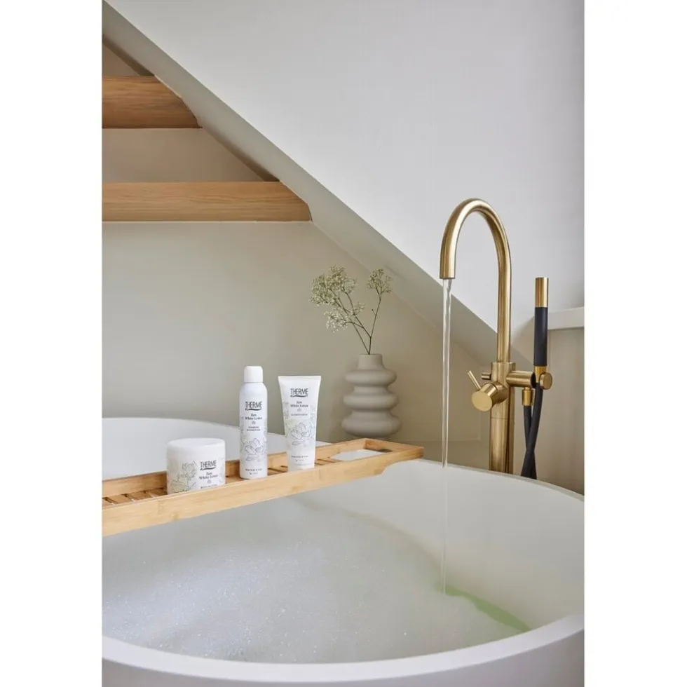 Therme Zen White Lotus Foaming Bath Oil