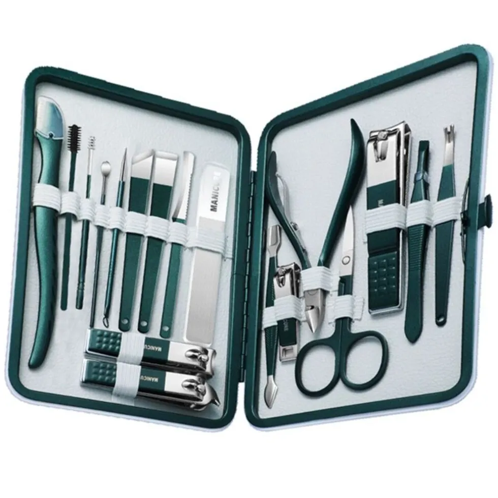 UNIQ 18‑in‑1 Manicure & Pedicure Set – Donkergroen Etui